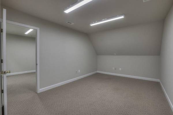 1404 North Main Street, Shelbyville, TN 37160