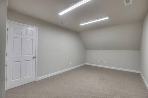 1404 North Main Street, Shelbyville, TN 37160