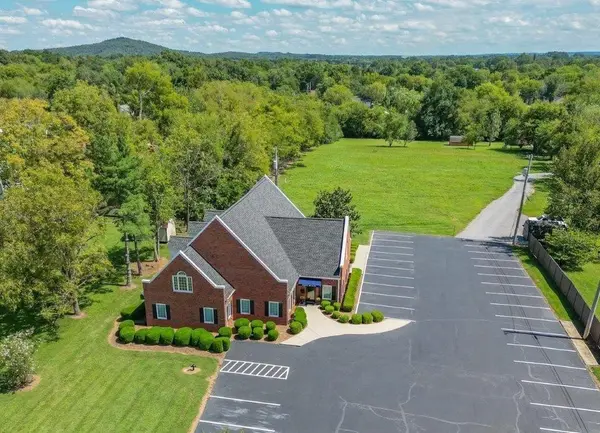 1404 North Main Street, Shelbyville, TN 37160