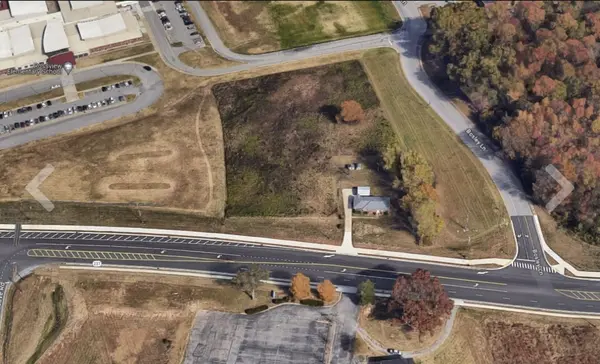 1231 Rossview Rd, Clarksville, TN 37043