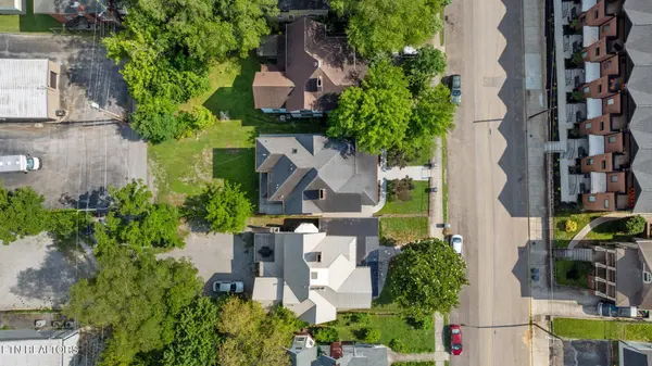 808 N 4th Ave, Knoxville, TN 37917