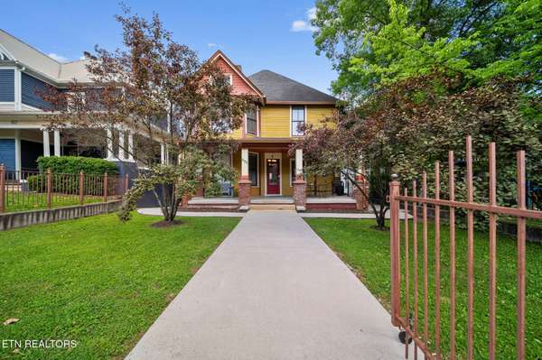 808 N 4th Ave, Knoxville, TN 37917