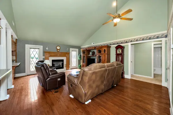 27615 Shannon Rd, Ardmore, AL 35739