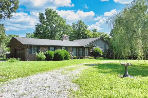2085 Leeville Pike, Lebanon, TN 37090