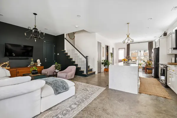 1916 Owen St, Nashville, TN 37208