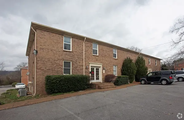 233 Wilson Pike Cir, Brentwood, TN 37027