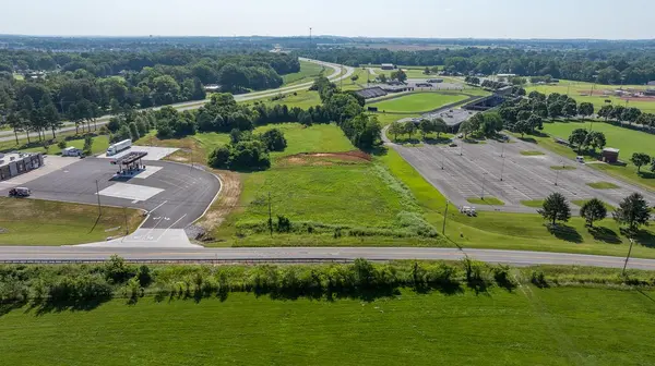 4300 Lafayette Rd, Hopkinsville, KY 42240
