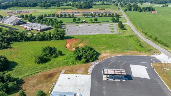 4300 Lafayette Rd, Hopkinsville, KY 42240