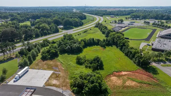 9504 Eagle Way Bypass, Hopkinsville, KY 42240
