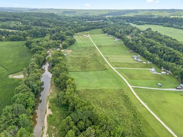 148 J Harris Trail, Waynesboro, TN 38485