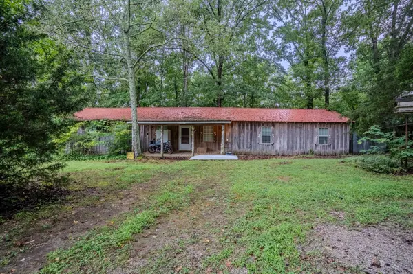 366 Ridge Rd, Westpoint, TN 38486