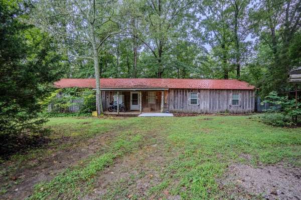 366 Ridge Rd, Westpoint, TN 38486