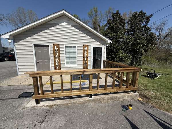609 Landers St, Shelbyville, TN 37160