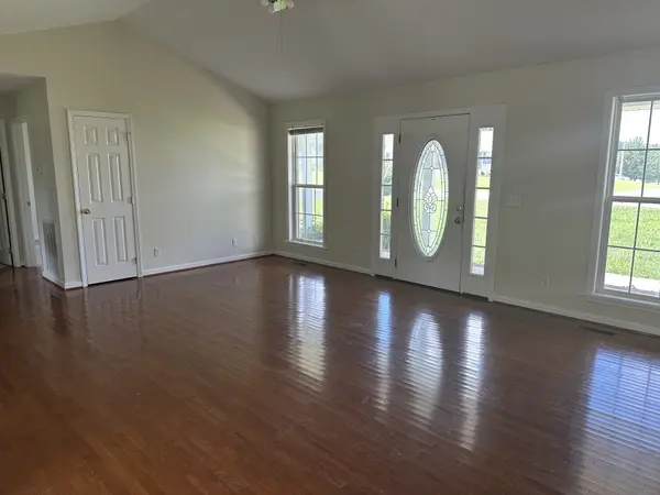 5514 Raven Xing, Baxter, TN 38544