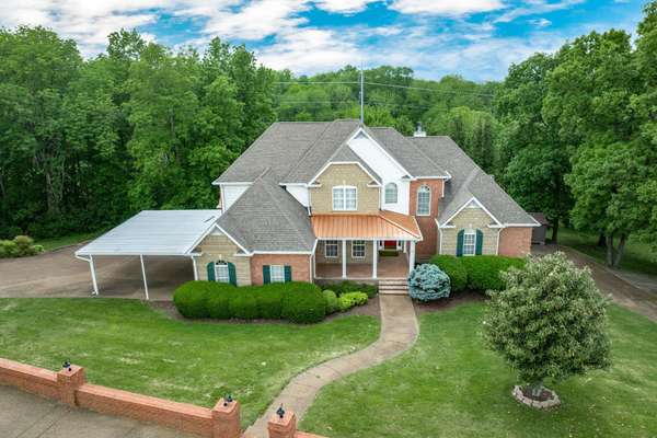 233 Timberlane Rd, Gallatin, TN 37066