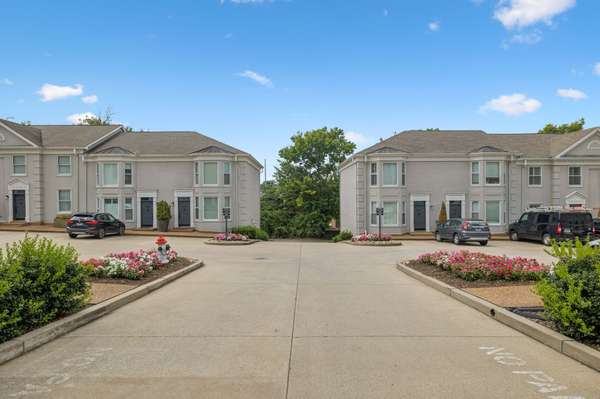 3429 Golf Club Ln, Nashville, TN 37215