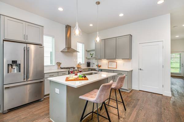 115A Elmhurst Ave, Nashville, TN 37207