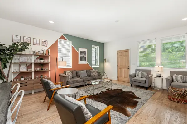 117A Elmhurst Ave, Nashville, TN 37207