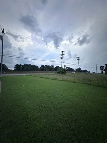 2255 Fort Campbell Blvd, Clarksville, TN 37042