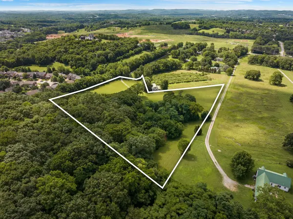 4092 Clovercroft Rd, Franklin, TN 37067