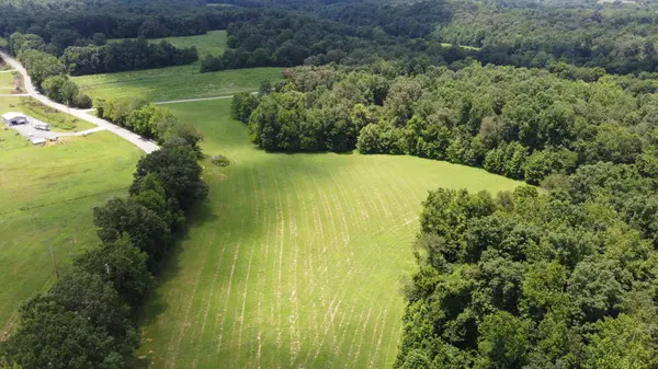 16 Hayes Ridge Rd, Indian Mound, TN 37079