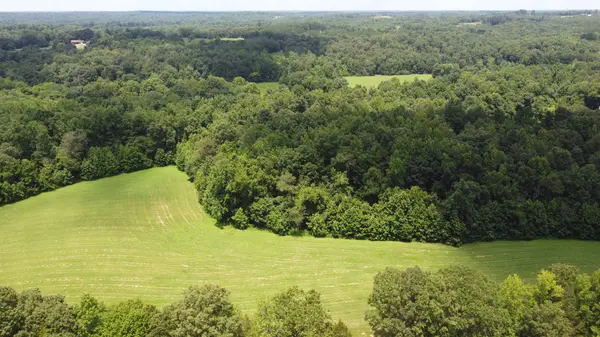 17 Hayes Ridge Rd, Indian Mound, TN 37079