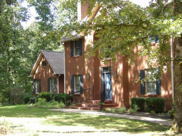 570 Gregson Pl, Waverly, TN 37185