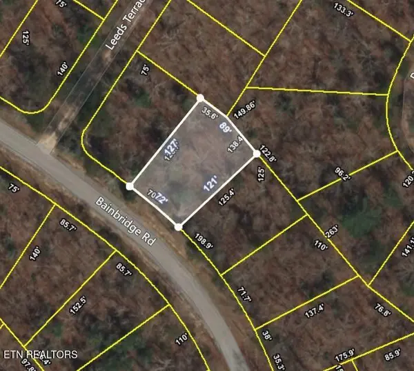 219 Bainbridge Rd, Crossville, TN 38558