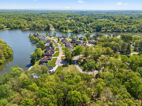 18 Setters Ln #W, Tullahoma, TN 37388