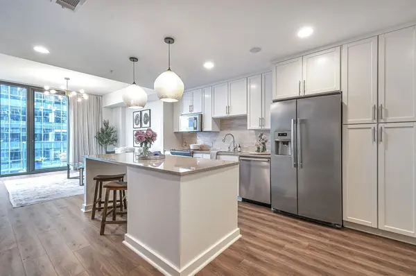 1212 Laurel St #914, Nashville, TN 37203