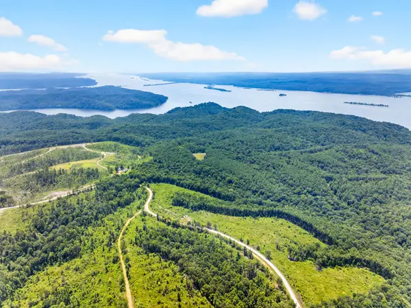 0 Twin Feathers Road, Dover, TN 37058