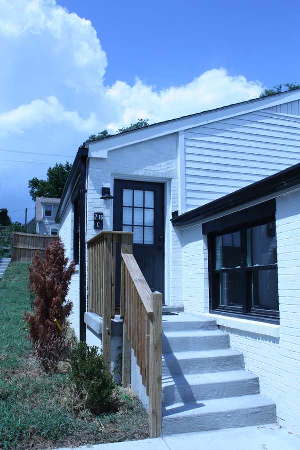 716C S 13th St, Nashville, TN 37206