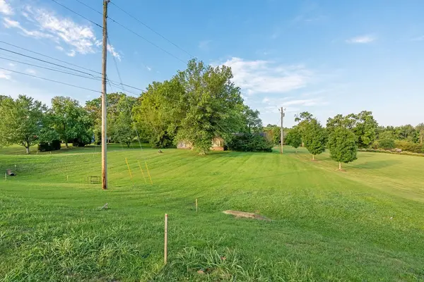 4115 Murfreesboro Rd, Franklin, TN 37067