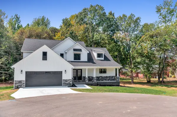 138 Tamatha Dr, Paris, TN 38242