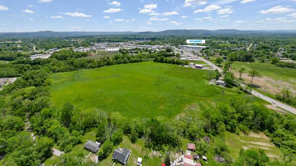 1036 Old Smithville Rd, Mcminnville, TN 37110