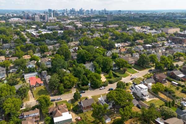 2313 Sunset Pl, Nashville, TN 37212