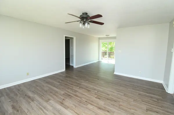 2804 Summertree Ln, Clarksville, TN 37040