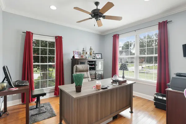 422 Heritage Cir, Manchester, TN 37355