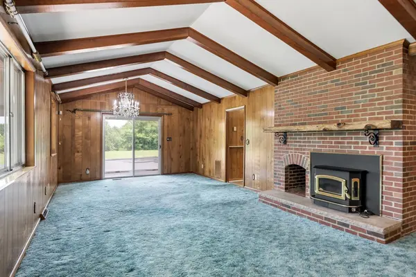 1386 Long Hollow Pike, Gallatin, TN 37066