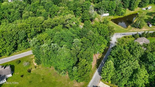 600 Aqum Circle, Crossville, TN 38572