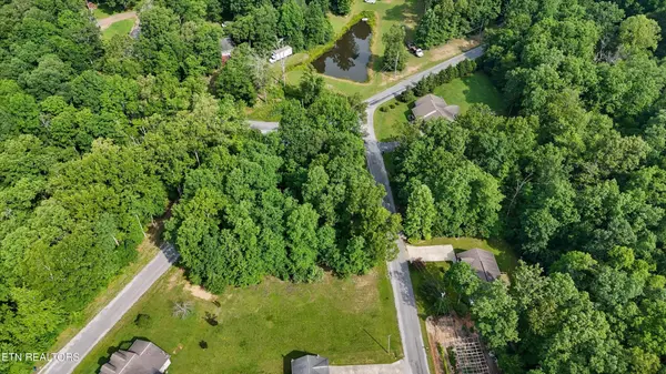 600 Aqum Circle, Crossville, TN 38572
