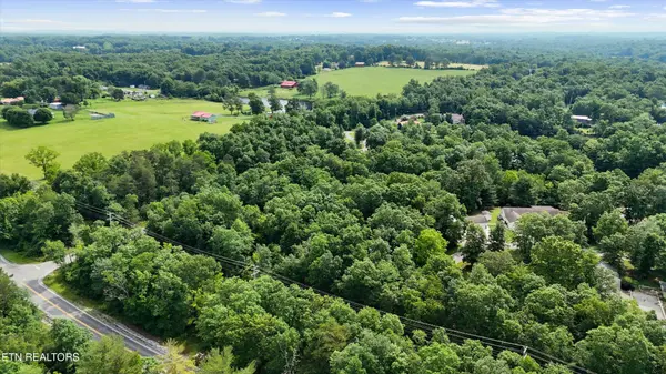 1008 War Eagle Drive, Crossville, TN 38572