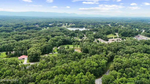 40024004 Desoto Drive, Crossville, TN 38572