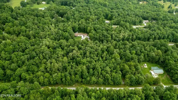 1012 Hopi Drive, Crossville, TN 38572