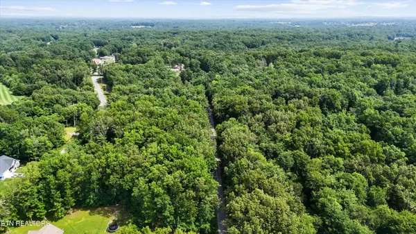 5034 Kolo Drive, Crossville, TN 38572