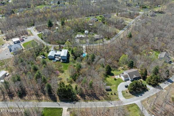 724 Keato Drive, Crossville, TN 38572