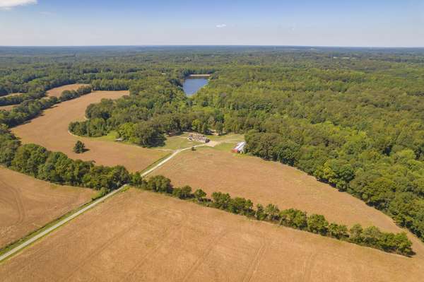 290 Leeford Ln, Cedar Grove, TN 38321