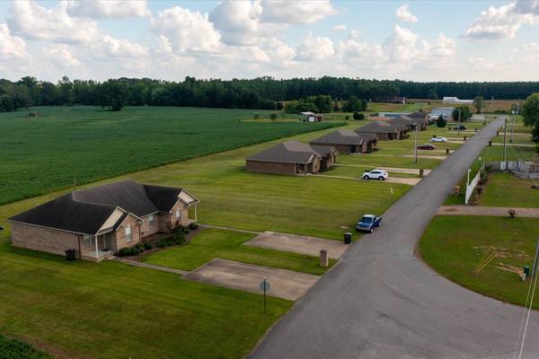 56 Mattox Rd, Lawrenceburg, TN 38464