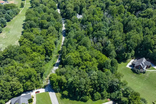 484 S Plantation Dr, Cookeville, TN 38506