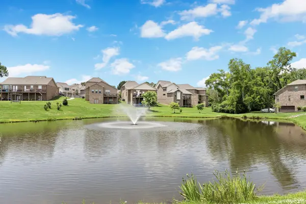 2068 Blackstone Drive, Hendersonville, TN 37075